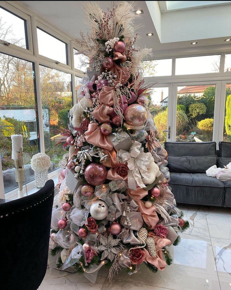 Árvore de Natal + Decoração 360º Luxo Rose Inclusa - 2,40 Metros